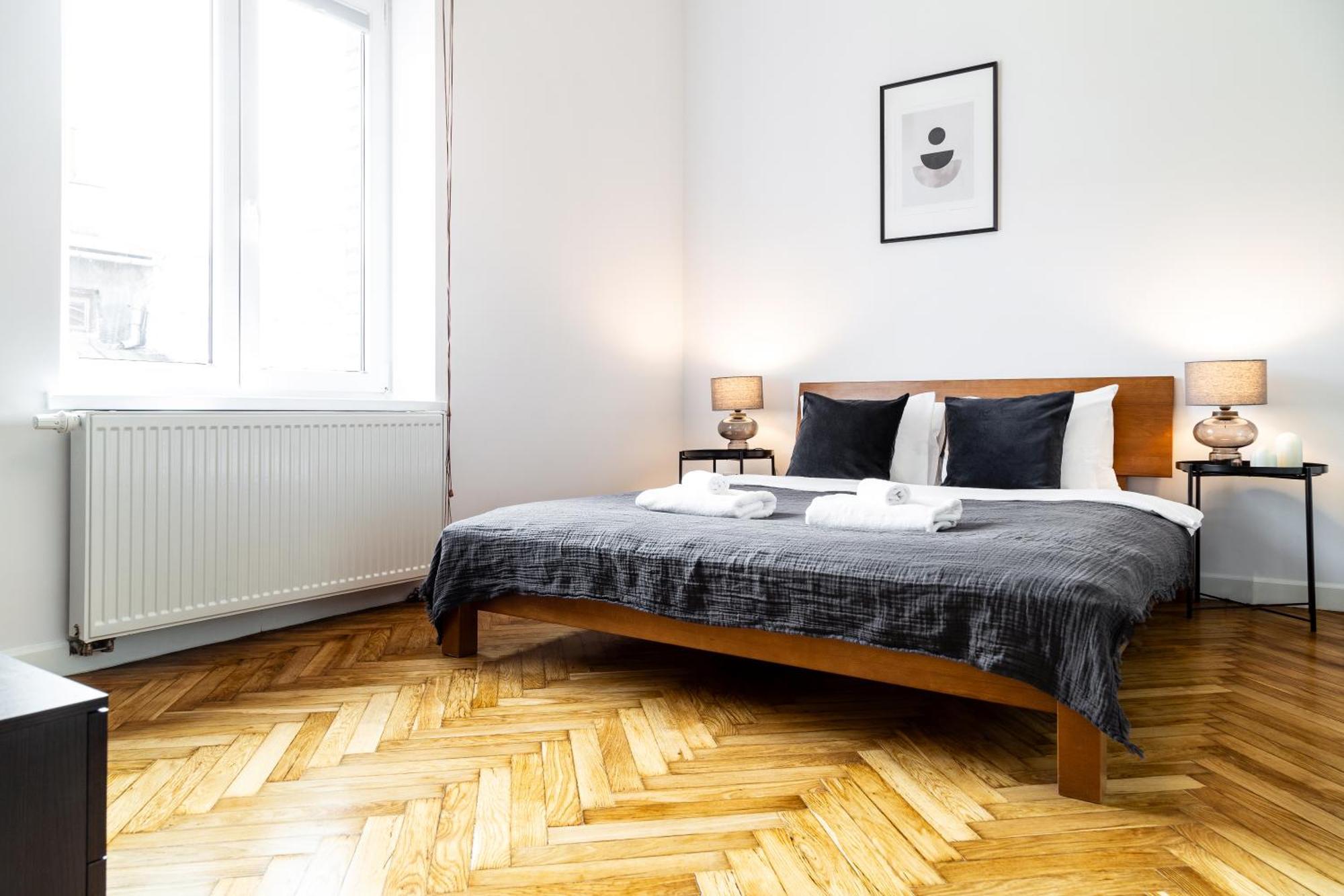 Househost Apartment: Jozefa 2/10 Kraków Zewnętrze zdjęcie