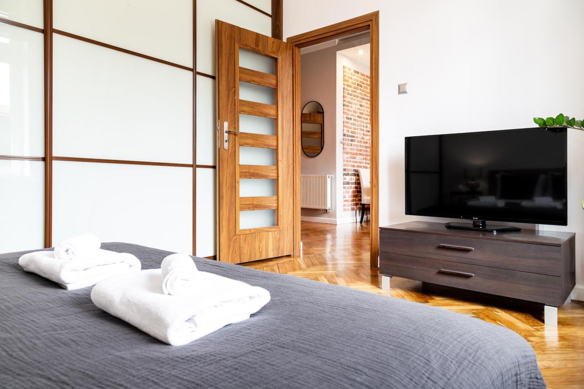 Househost Apartment: Jozefa 2/10 Kraków Zewnętrze zdjęcie